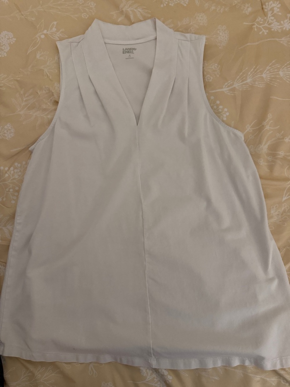 Lands' End White V-Neck Sleeveless Pleated Shell